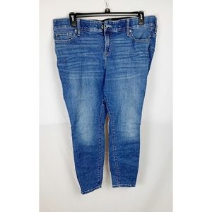 TORRID Bombshell Skinny Medium Wash Jeans
